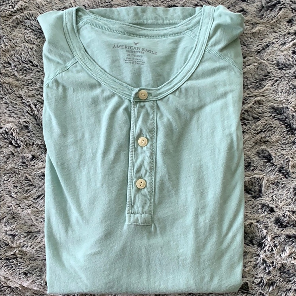 Men’s American Eagle Short Sleeve Henley